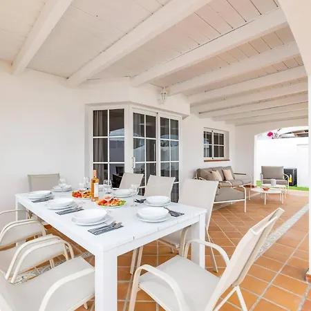 Naipa Golf By أنتيغوا